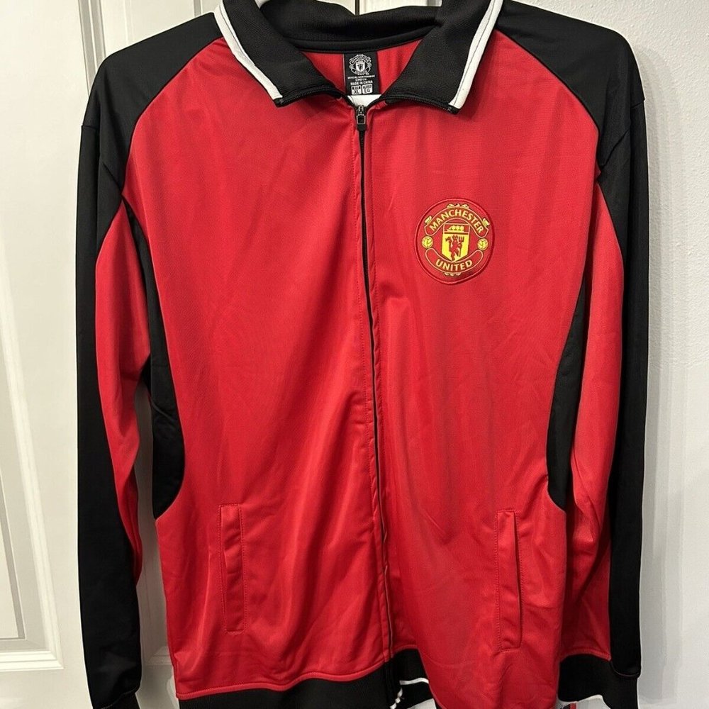MANCHESTER UNITED Track Jacket ADULT XL NEW WITH TAGS OFFICIALLY LICENSED